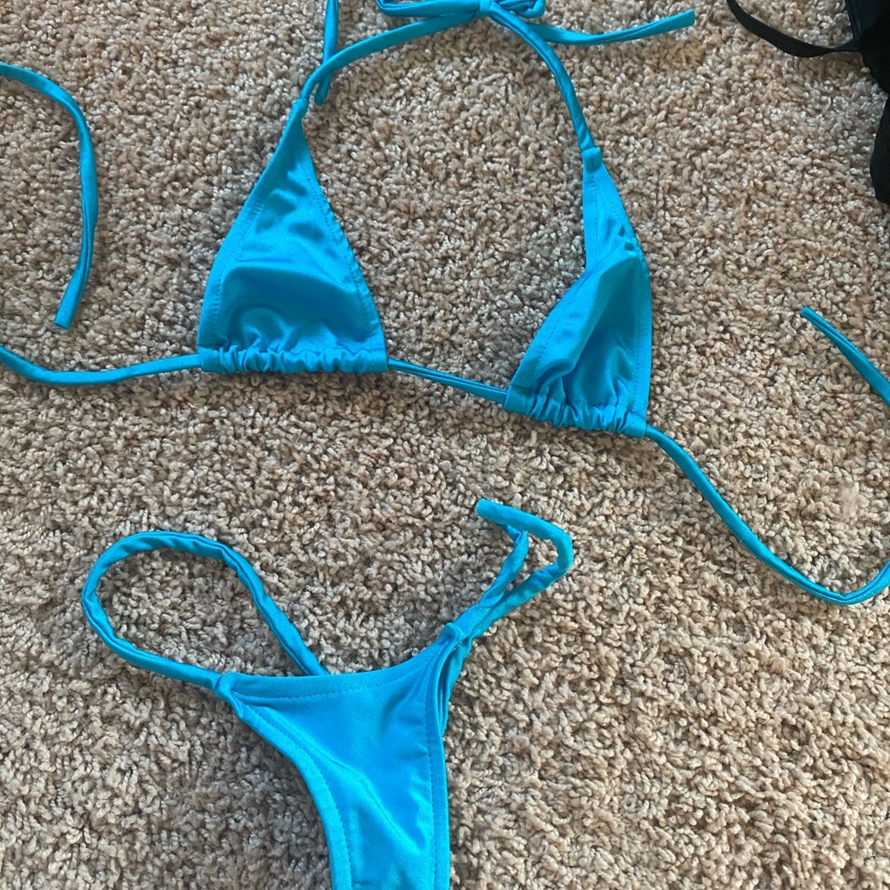 G string bikini